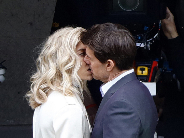 Tom Cruise