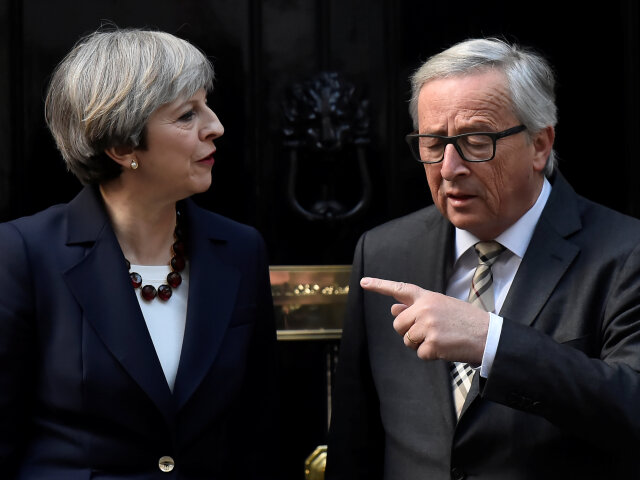 Theresa Mayová, brexit, Jean-Claude Juncker,