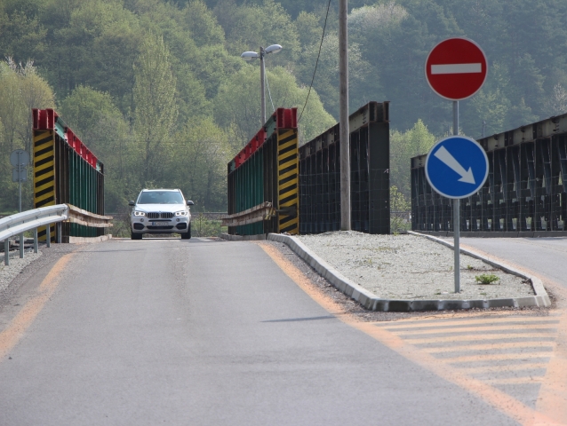 vranie, mosty,