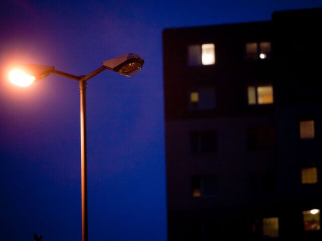 poulicne osvetlenie, svietenie, svetlo, poulicna lampa