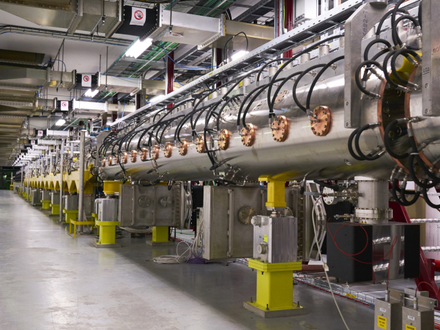 cern, urýchľovač