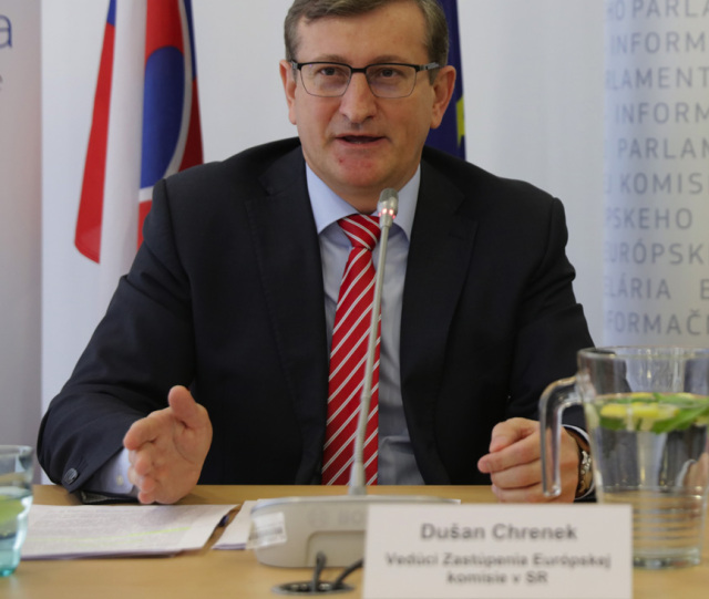 Dušan Chrenek