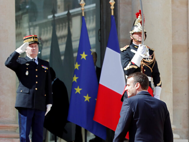 macron, emmanuel macron, inaugurácia, elyzejsky palac, Brigitte Trogneux