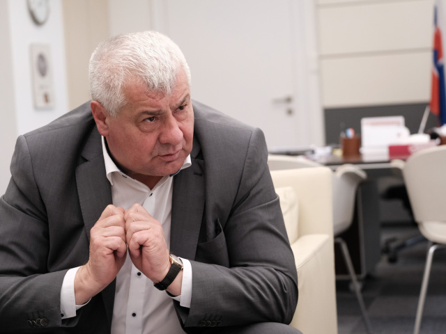 Árpád Érsek, minister dopravy