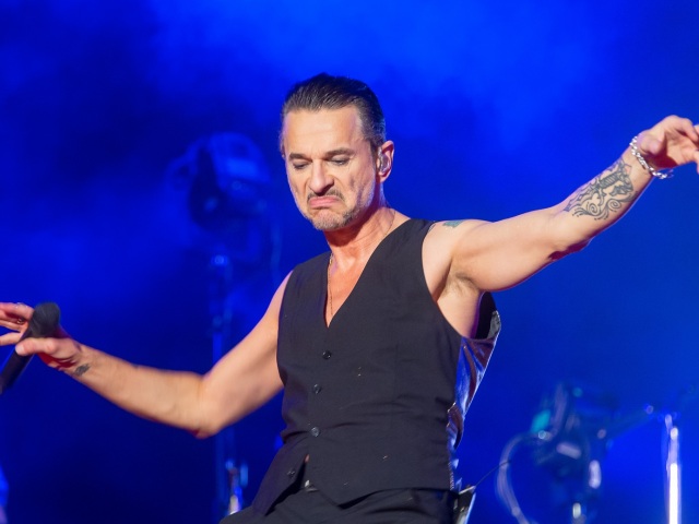 Depeche Mode,