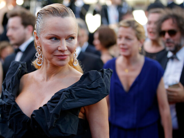 FILMFESTIVAL-CANNESHerečka Pamela Anderson prekvapila návštevou v Cannes. 