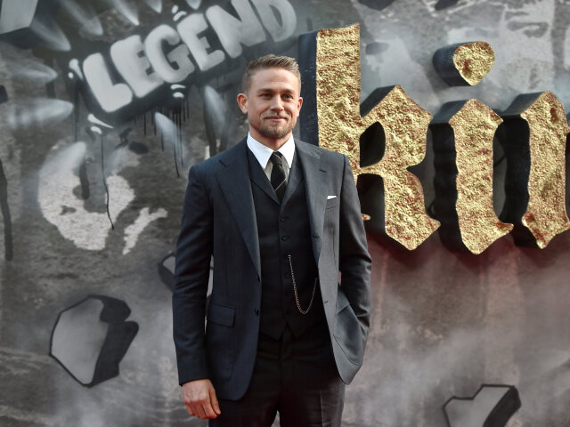 Herec Charlie Hunnam.