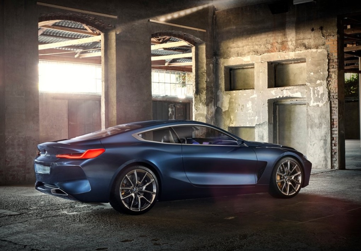 BMW-8-Series Concept-2017-1024-0a