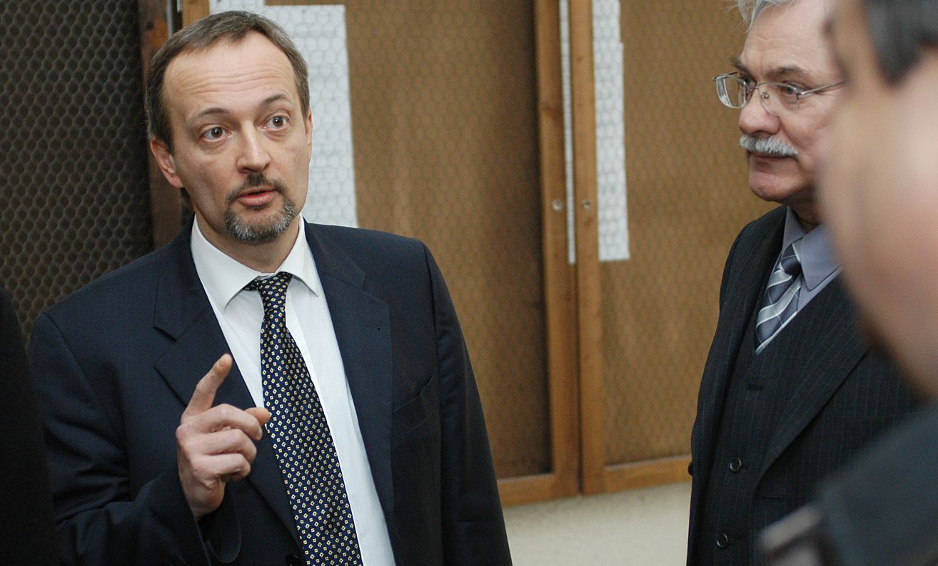 Ivan Lexa bude v súvislosti so zrušením Mečiarových amnestií okrem zavlečenia čeliť stíhaniu aj v kauze mercedes.