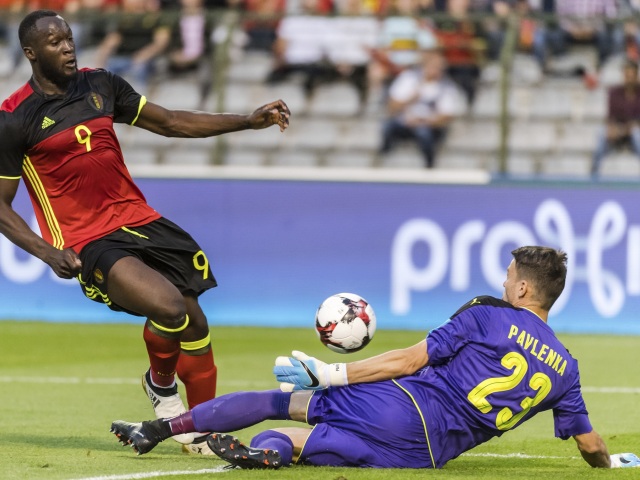 Romelu Lukaku, Jiří Pavlenka