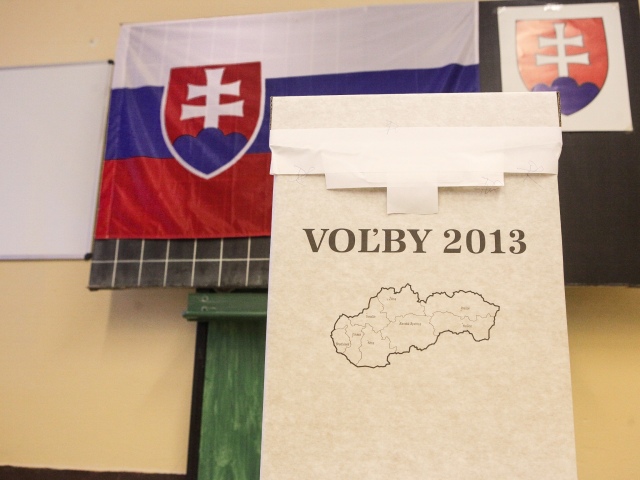 župné voľby, volebná miestnosť, volebná urna