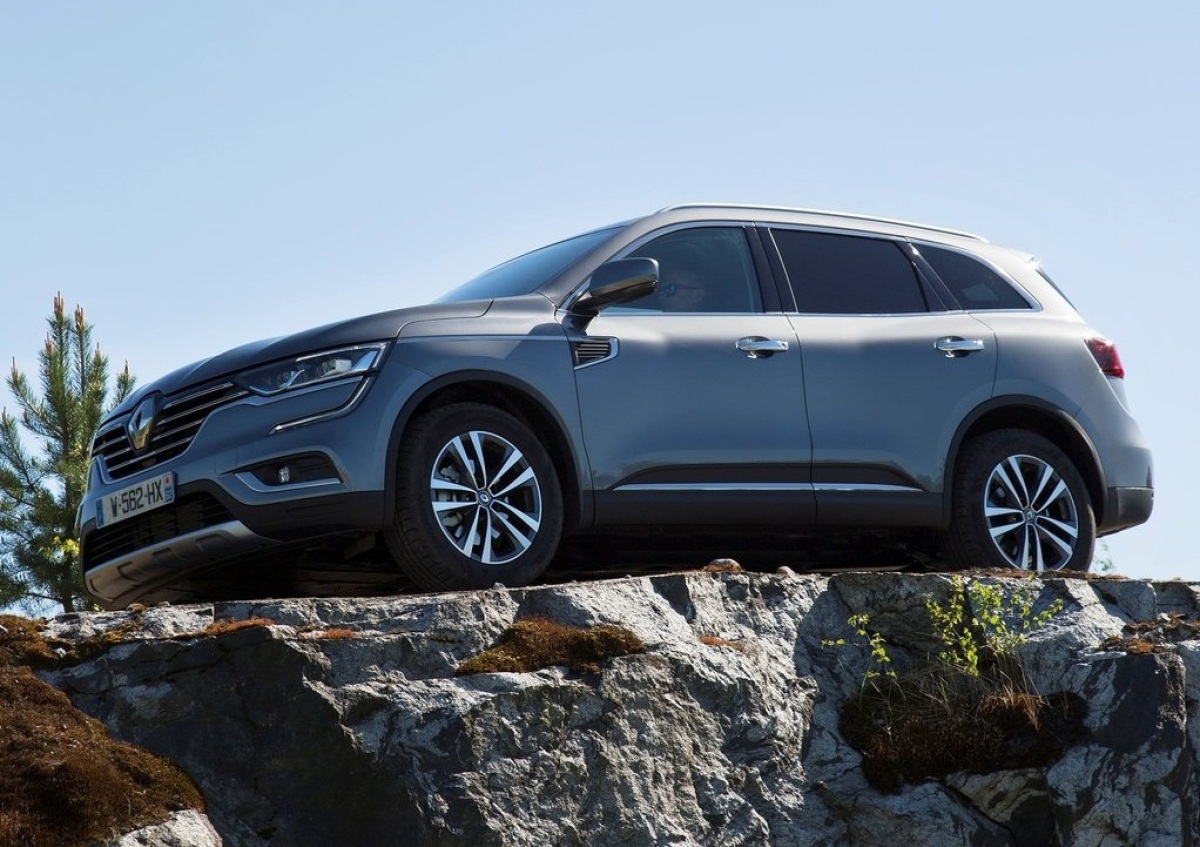 Renault-Koleos-2017-1024-16