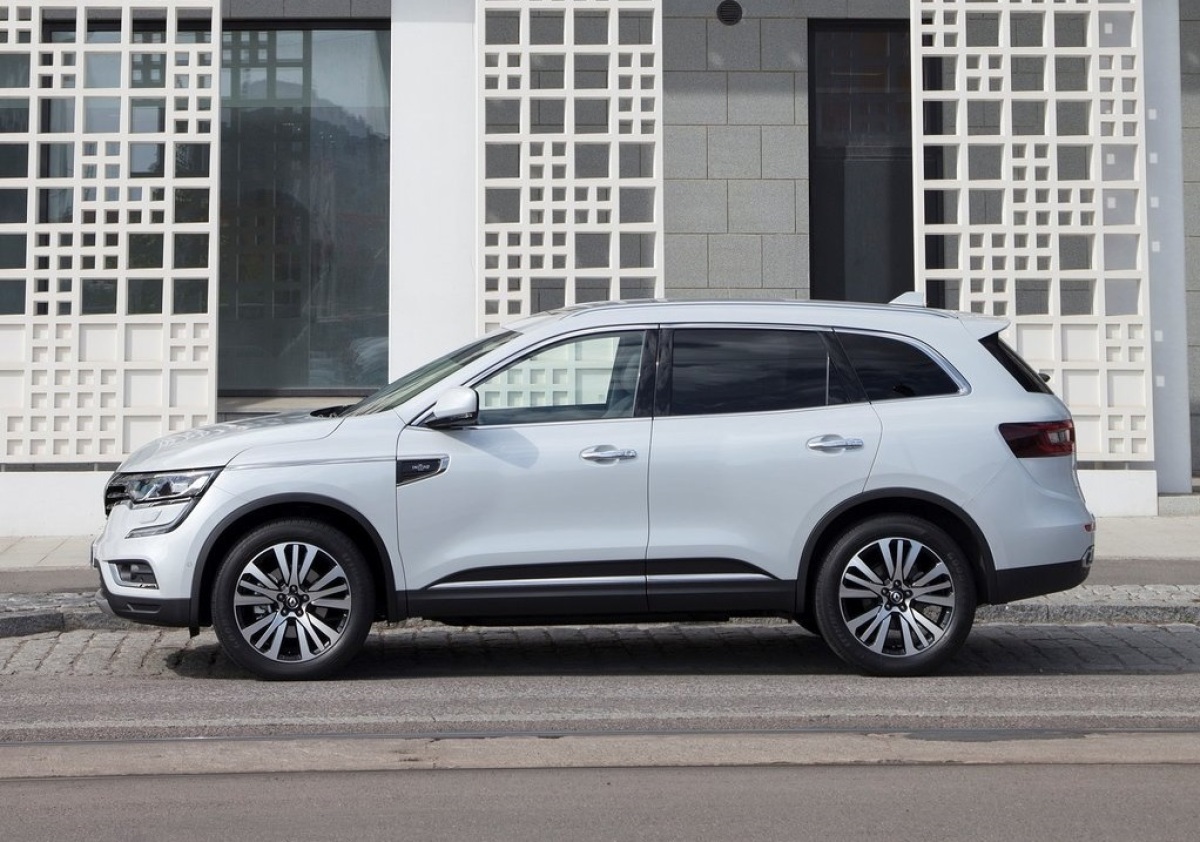Renault-Koleos-2017-1024-2a