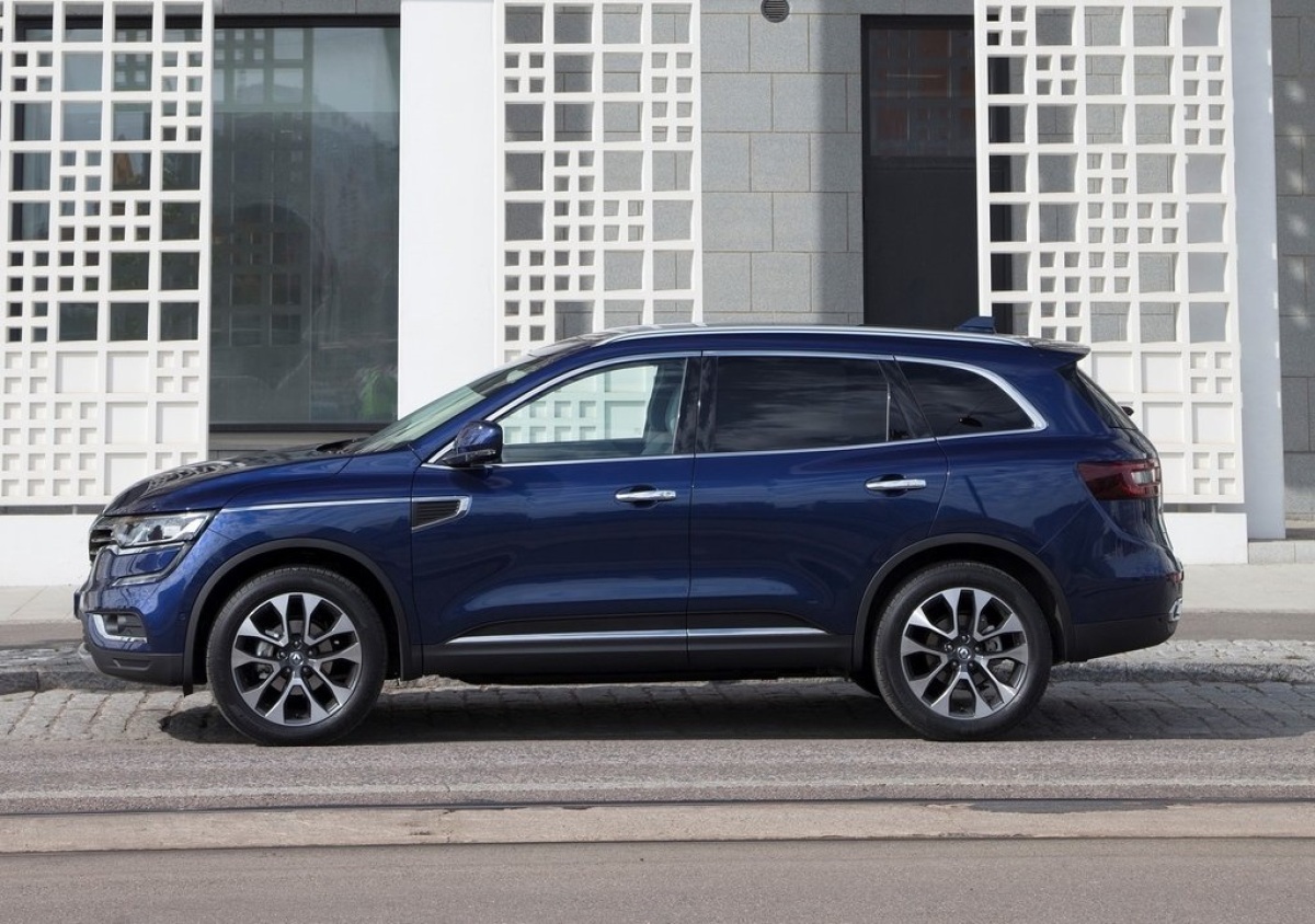Renault-Koleos-2017-1024-2b
