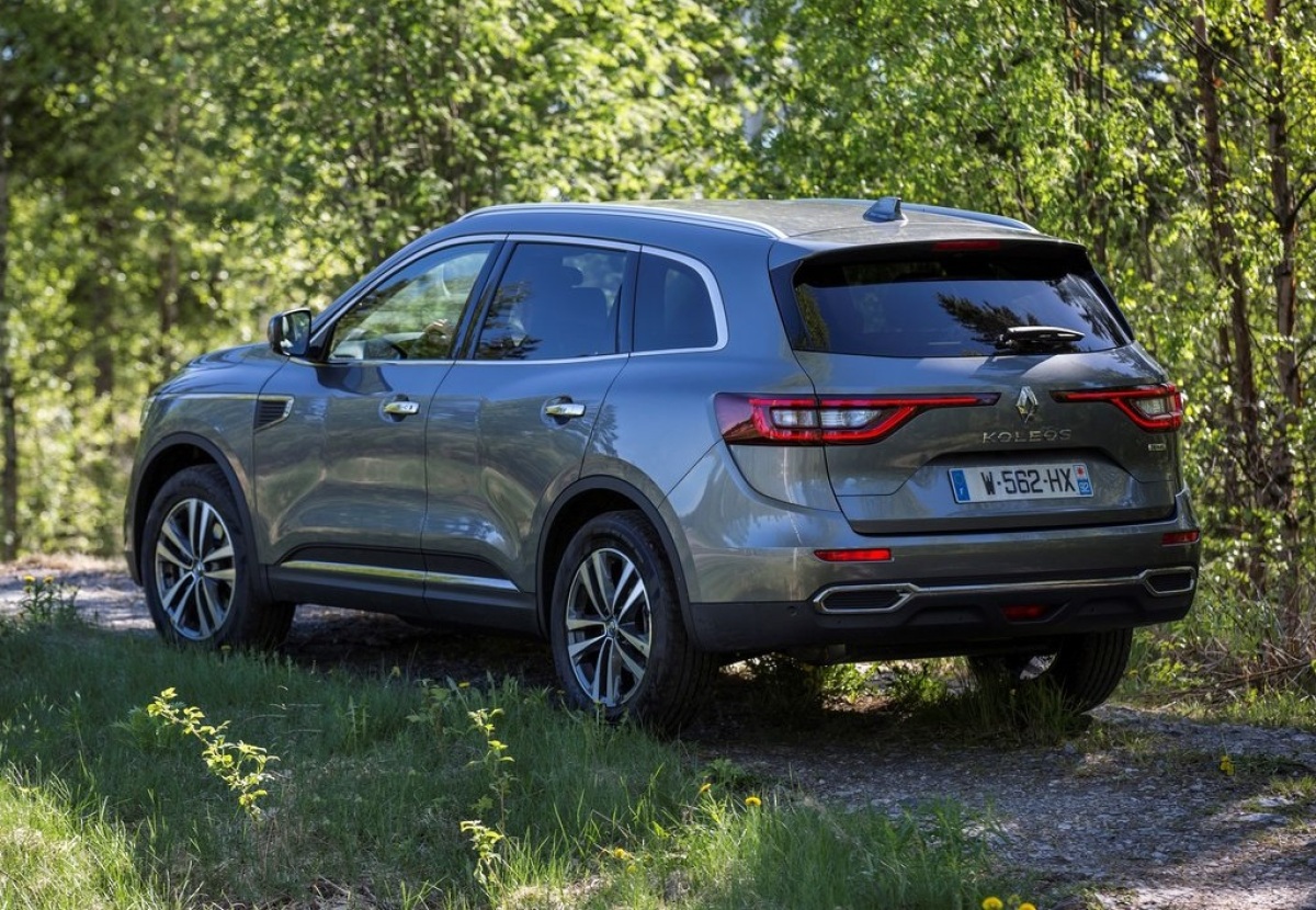 Renault-Koleos-2017-1024-42