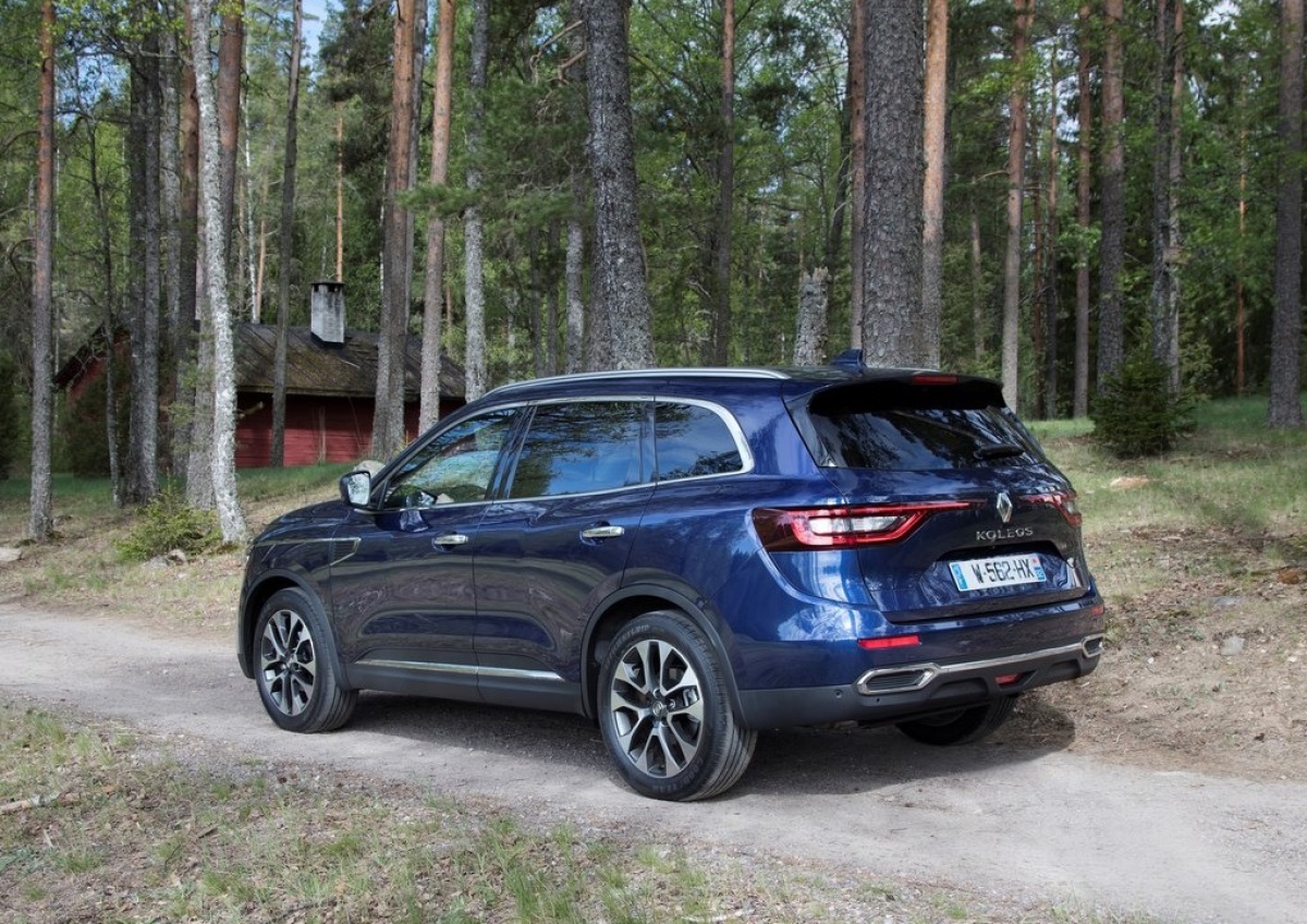Renault-Koleos-2017-1024-43