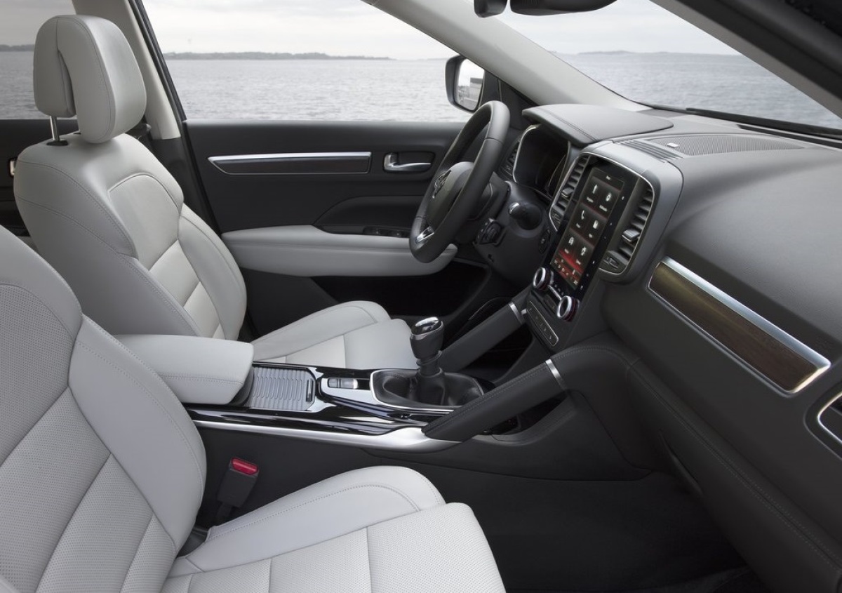 Renault-Koleos-2017-1024-72