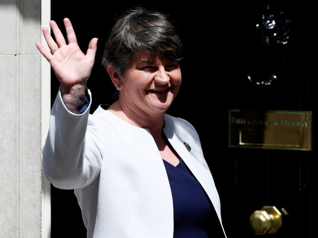 DUP, Arlene Fosterová, Veľká Británia