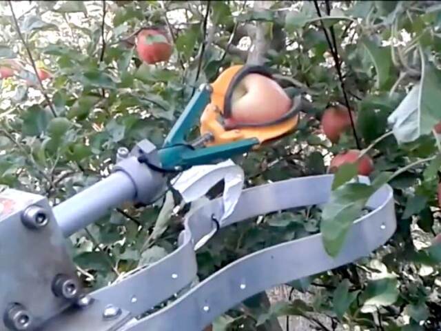 robotický zberač jabĺk