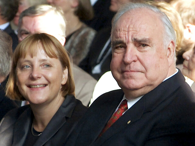 Helmut Kohl, Angela Merkelová