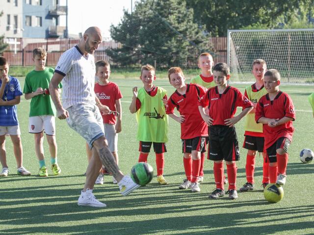 Robert Vittek, deti futbal, Iskra