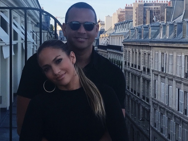 Speváčka Jennifer Lopez a jej partner Alex Rodriguez. 