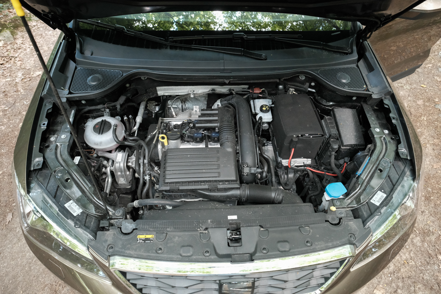 Motor 1,4 TSI je mimoriadne tichý a v najmä v meste šetrí palivo vypínanie dvojice valcov.