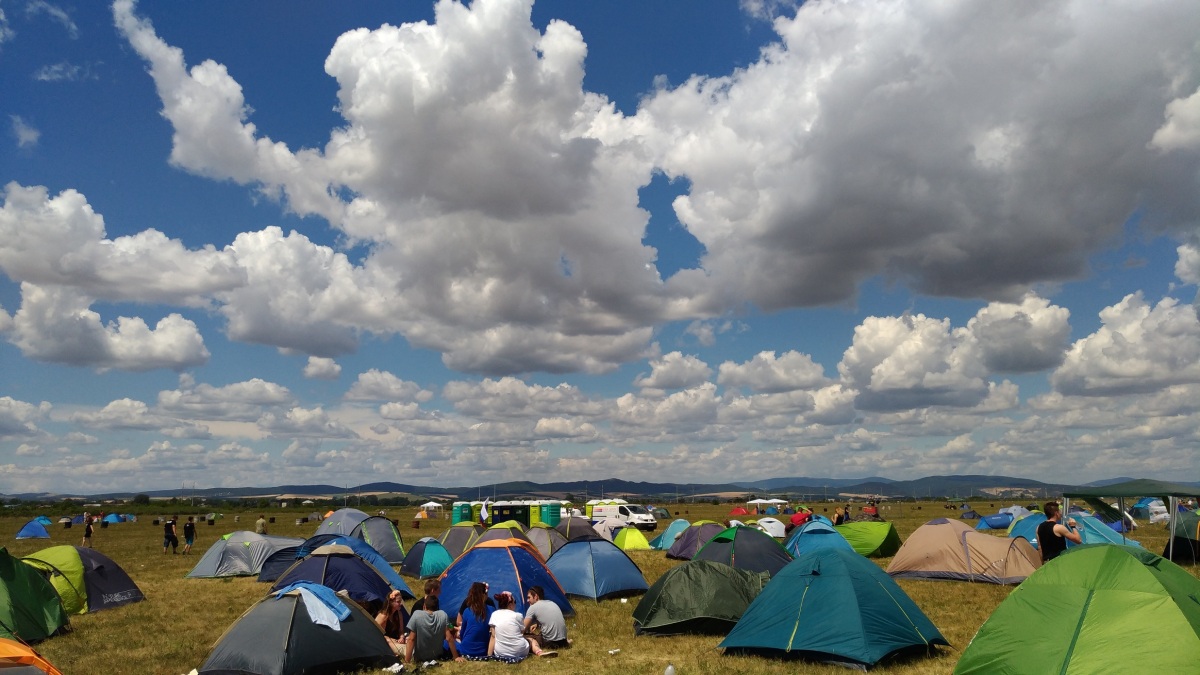 Počasie zúčastnením počas festivalu prialo.