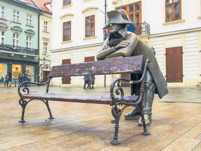 Bratislava, socha, napoleonský vojak