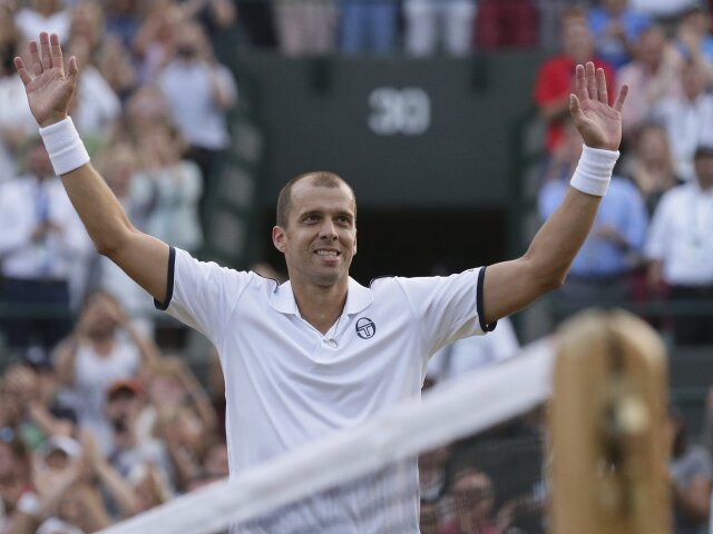 Gilles Muller