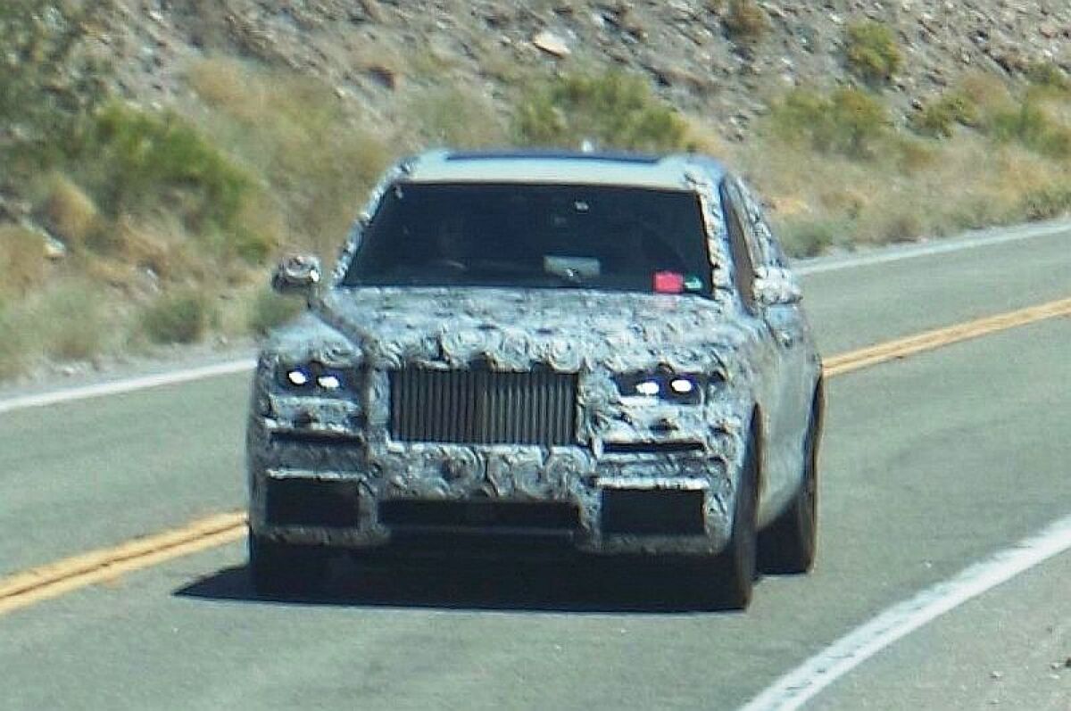 Rolls-Royce - Cullinan Death Valley