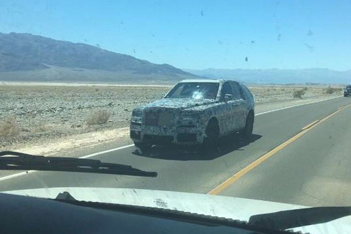 Rolls-Royce - Cullinan Death Valley