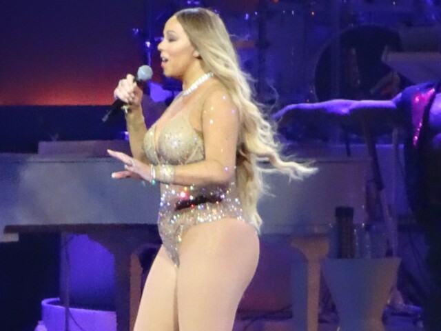 Speváčka Mariah Carey počas svojho vystúpenia v Las Vegas. 