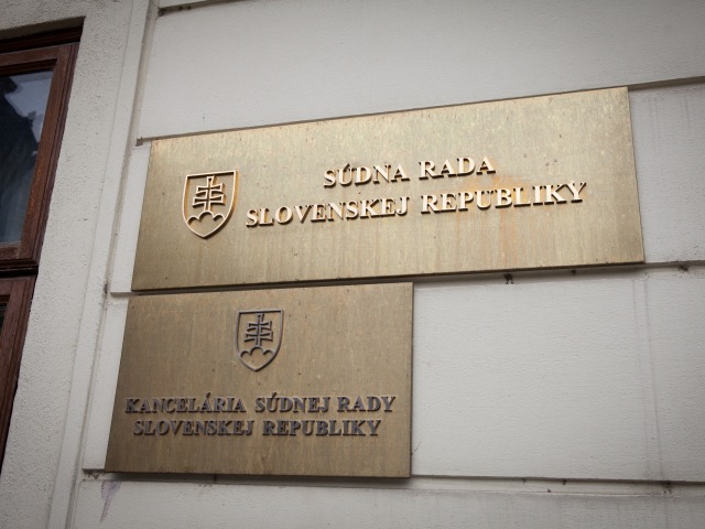 súdna rada, súdy, kancelária