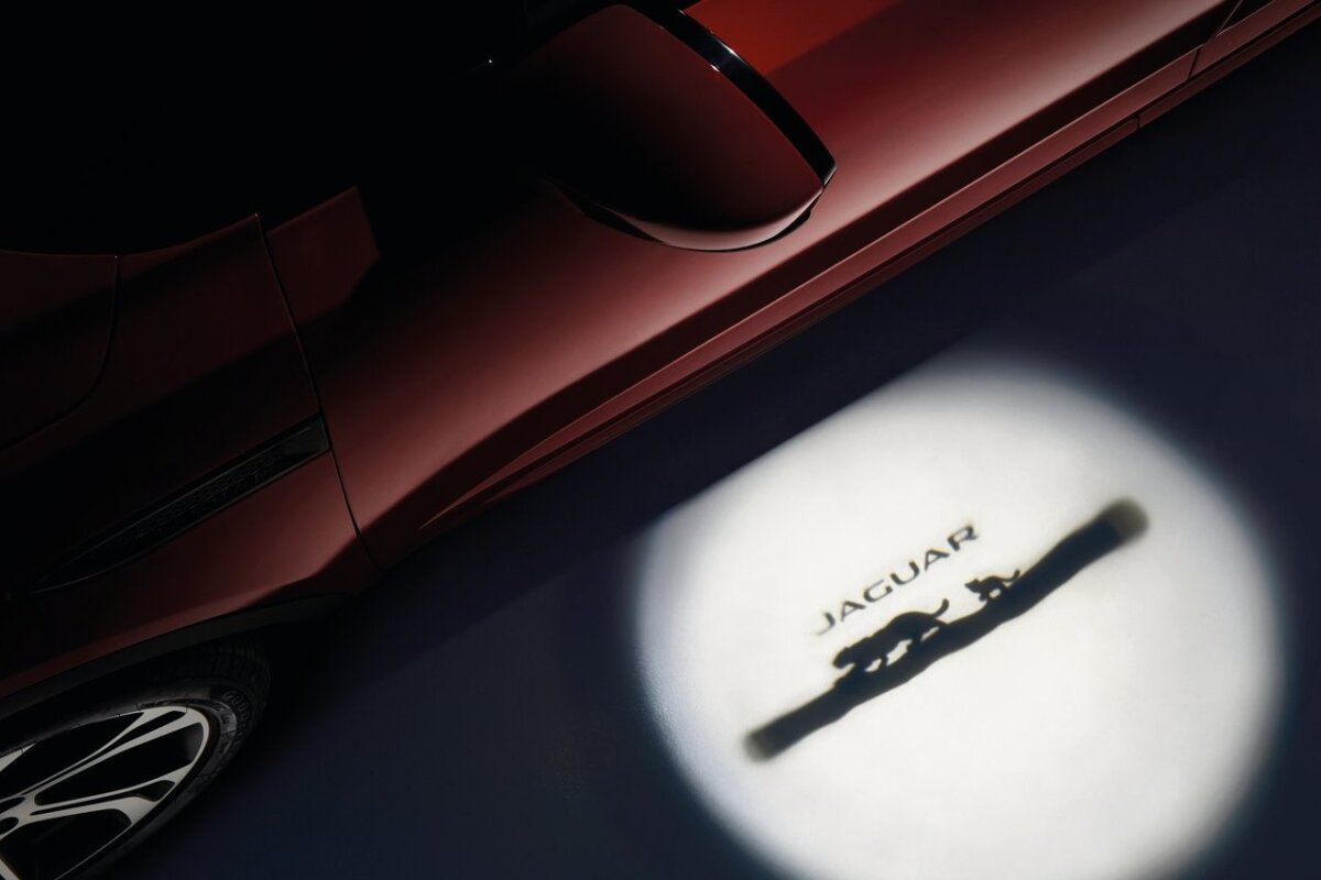 Jaguar E-Pace - 2017
