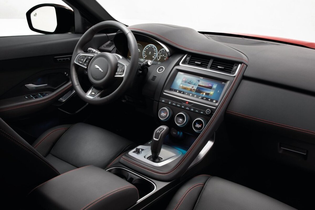 Jaguar E-Pace - 2017