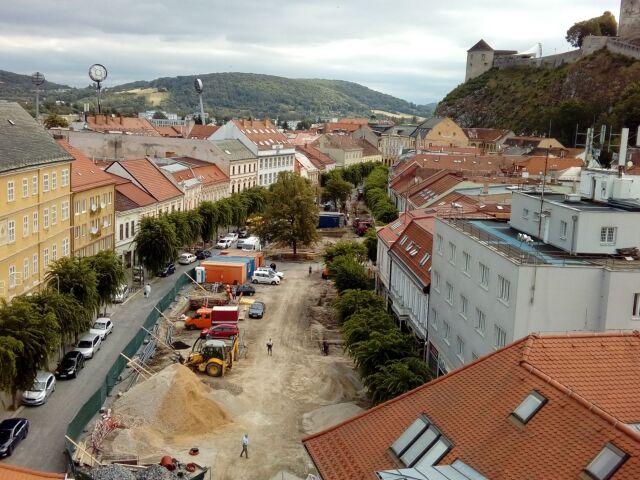 Trenčín, Mierové námestie, rekonštrukcia