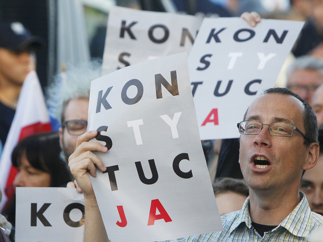 poľsko, Protest