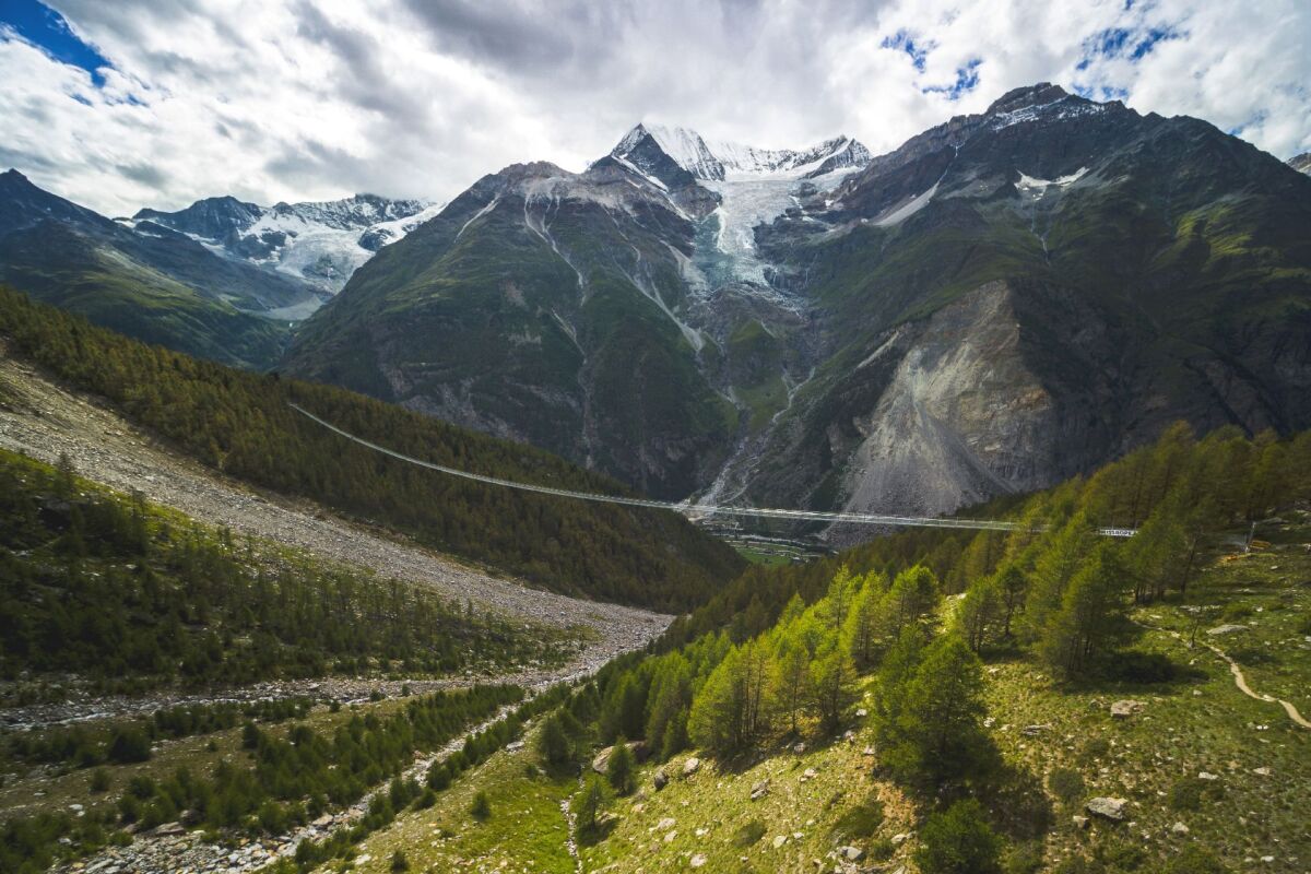 Švajčiarsko, Alpy, visutý most, Grächen, Zermatt