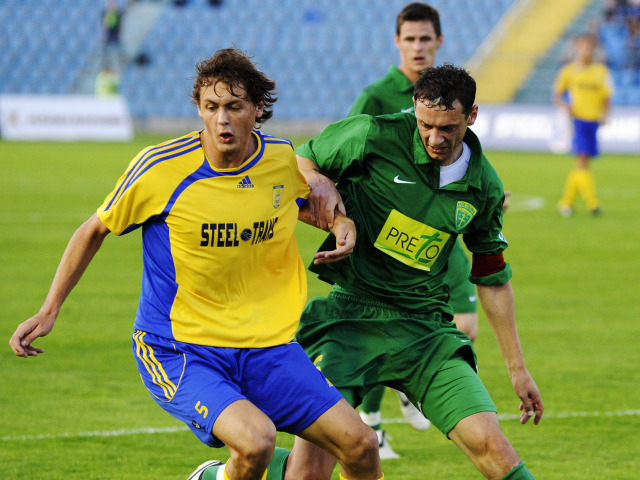 Nemanja Matič, Zdeno Štrba