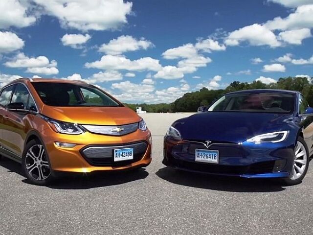 Chevrolet Bolt vs Tesla Model S - Consumer Reports