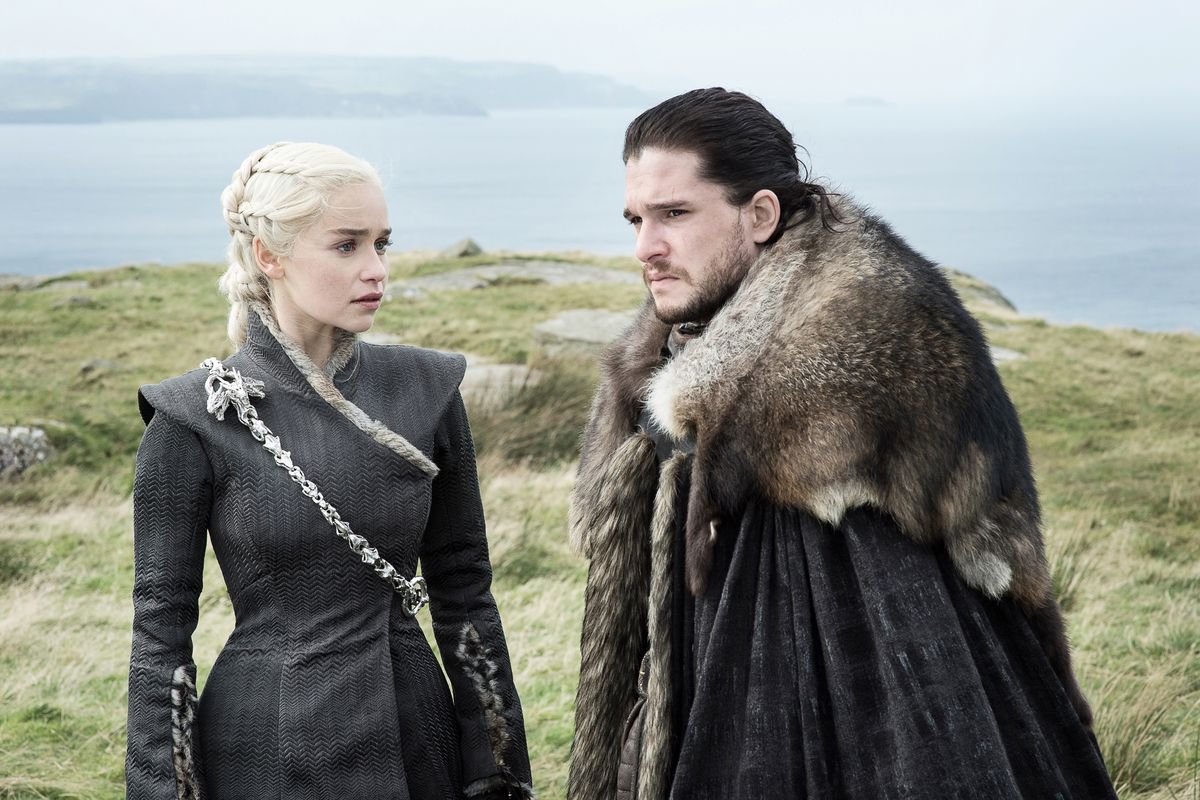 Dočká sa Daenerys a Jon v 8.sérii potomka?