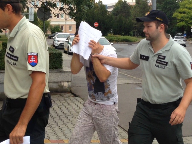 pachatel, policia, zlocin, muz, policajt