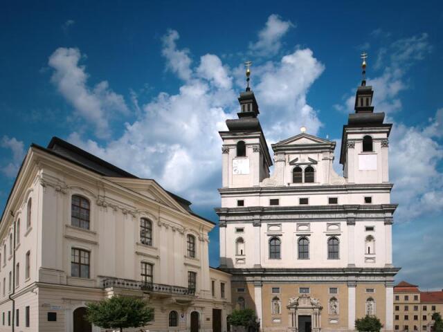 Katedrálny chrám sv. Jána Krstiteľa v Trnave