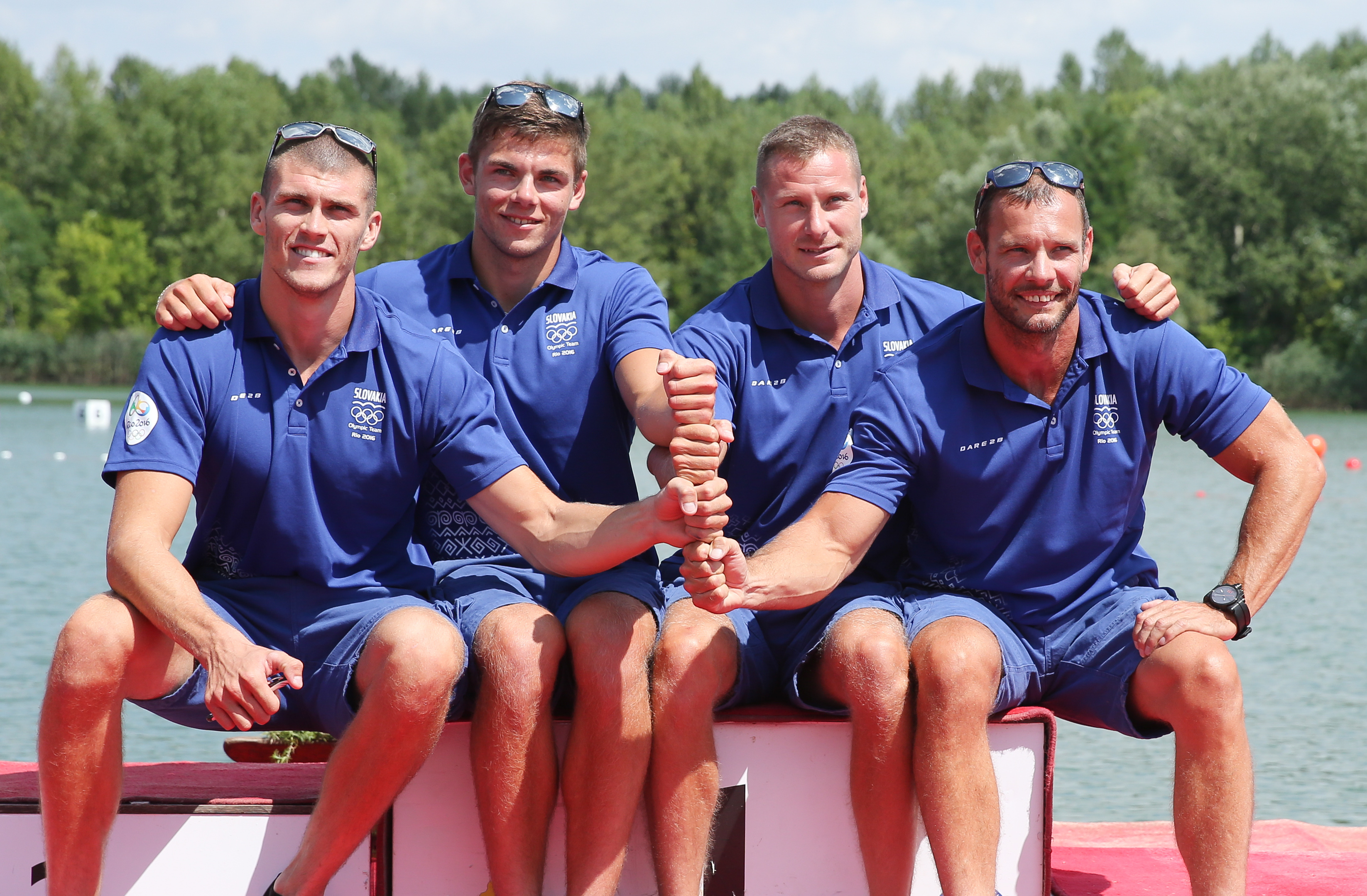 zľava Tibor Linka, Denis Myšák, Erik Vlček, Juraj Tarr.