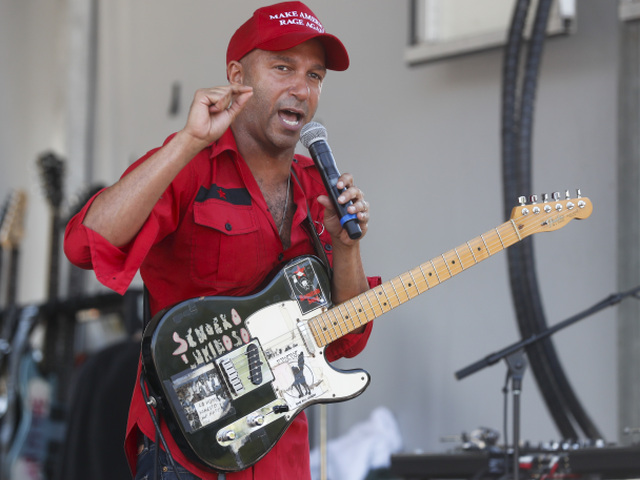 Tom Morello na archívnom zábere.