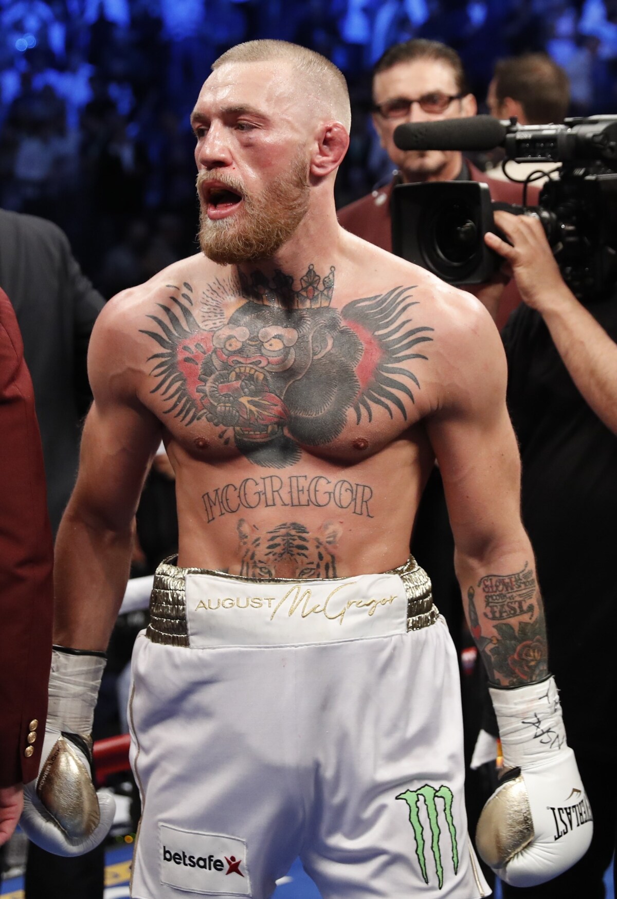 Floyd Mayweather, Conor McGregor