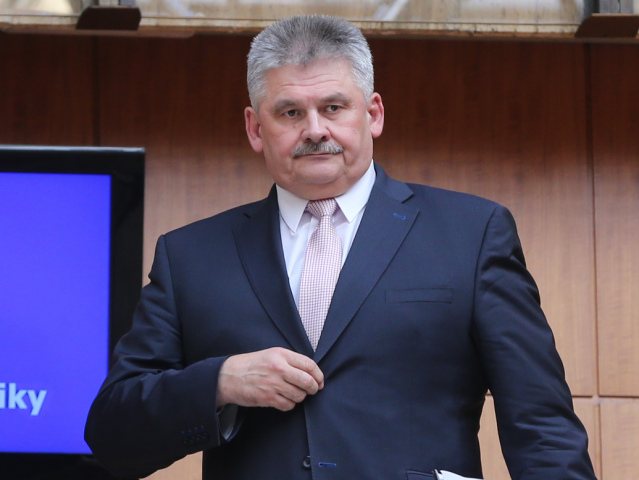 vlada, Richter, ministerstvo práce