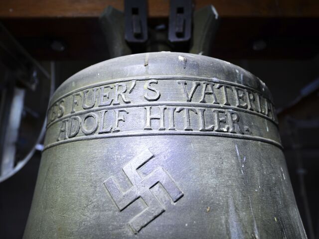 zvon, hitler