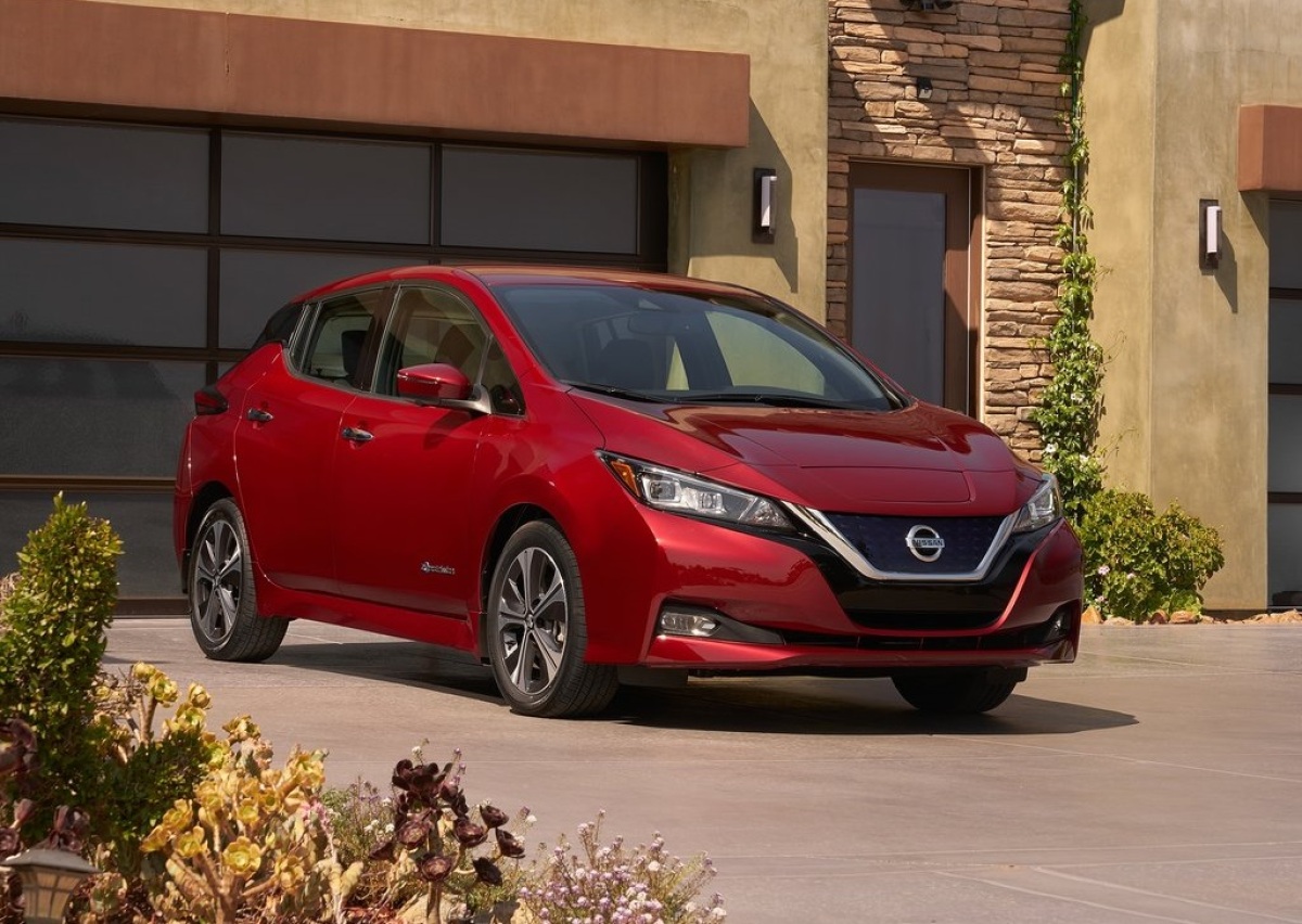Nissan-Leaf-2018-1024-05